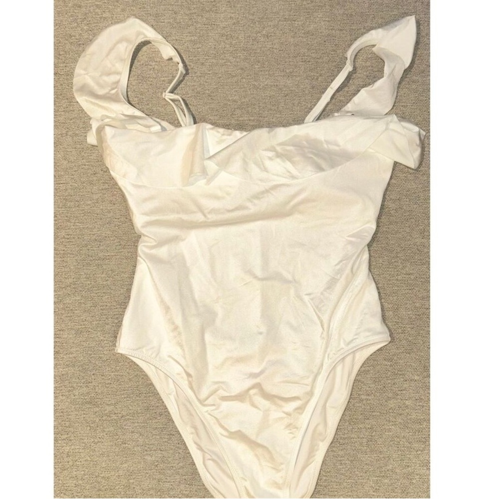 Elegant White Women's One Piece Swimsuit